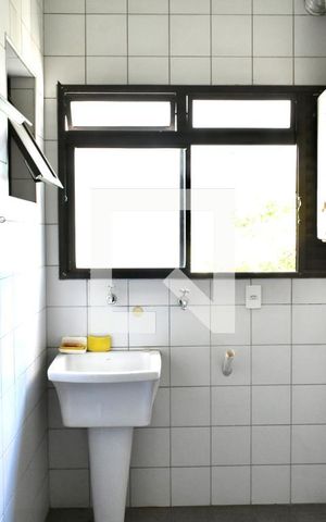 Apartamento à venda com 78m², 3 quartos e 2 vagasÁrea de serviço