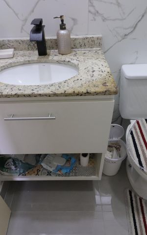 Apartamento à venda com 57m², 2 quartos e 1 vagaBanheiro 2