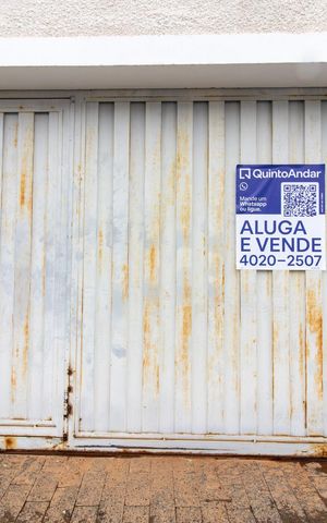 Casa à venda com 96m², 2 quartos e 3 vagas Casa à venda com 96m², 2 quartos e 3 vagasplaca