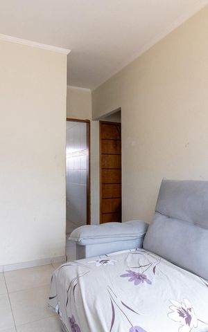 Casa à venda com 96m², 2 quartos e 3 vagas Casa à venda com 96m², 2 quartos e 3 vagasSala