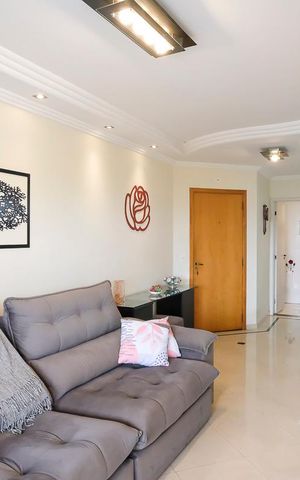 Apartamento à venda com 130m², 3 quartos e 2 vagasSala