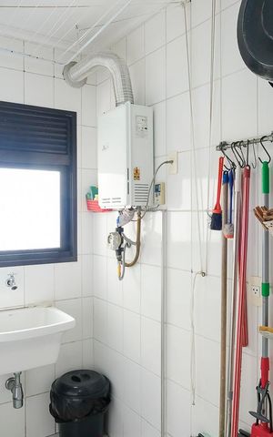 Apartamento à venda com 130m², 3 quartos e 2 vagasÁrea de serviço