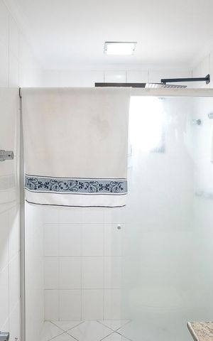 Apartamento à venda com 130m², 3 quartos e 2 vagasBanheiro da suíte 2