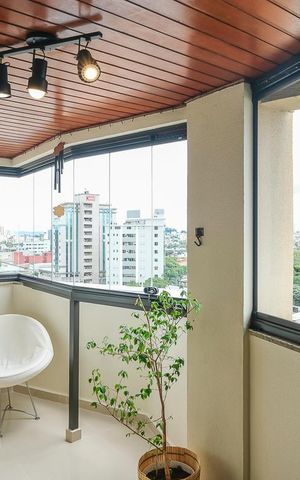 Apartamento à venda com 130m², 3 quartos e 2 vagasVaranda