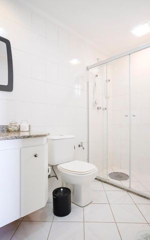 Apartamento à venda com 130m², 3 quartos e 2 vagasBanheiro da suíte 1