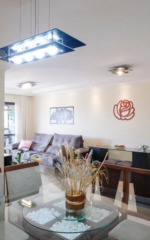 Apartamento à venda com 130m², 3 quartos e 2 vagasSala