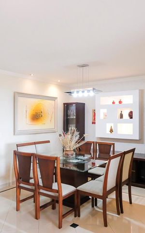 Apartamento à venda com 130m², 3 quartos e 2 vagasSala