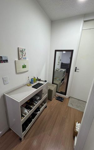 Apartamento à venda com 45m², 2 quartos e 2 vagas Apartamento à venda com 45m², 2 quartos e 2 vagasSala
