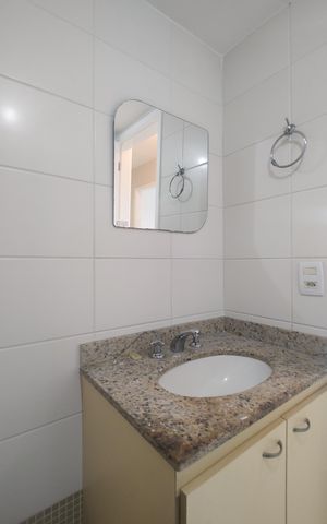 Apartamento à venda com 88m², 3 quartos e 2 vagasBanheiro Social