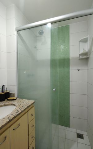 Apartamento à venda com 88m², 3 quartos e 2 vagasBanheiro da Suíte