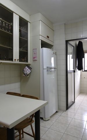 Apartamento à venda com 128m², 3 quartos e 2 vagasCozinha