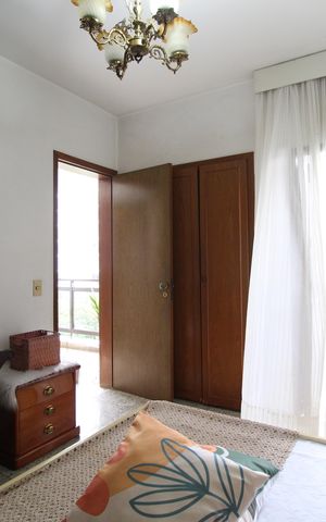Apartamento à venda com 128m², 3 quartos e 2 vagasQuarto 2 - Suíte