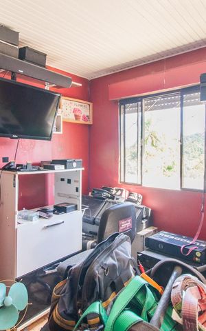 Casa à venda com 70m², 2 quartos e 2 vagasSala - Casa 2