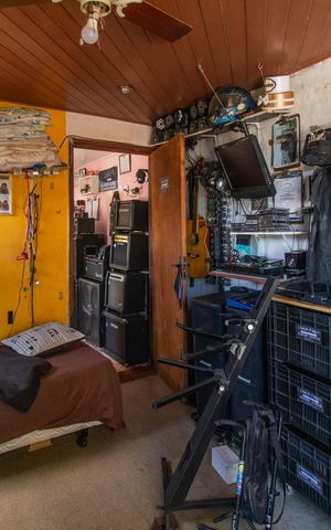 Casa à venda com 70m², 2 quartos e 2 vagasQuarto - Casa 2