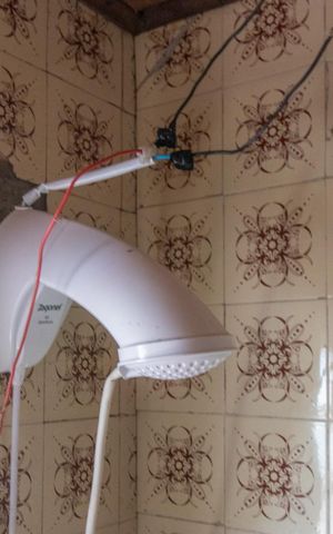 Casa à venda com 70m², 2 quartos e 2 vagasBanheiro