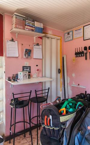 Casa à venda com 70m², 2 quartos e 2 vagasSala - Casa 2