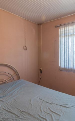 Casa à venda com 70m², 2 quartos e 2 vagasQuarto 1