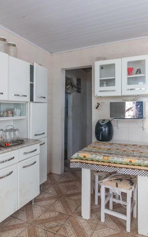 Casa à venda com 70m², 2 quartos e 2 vagasCozinha