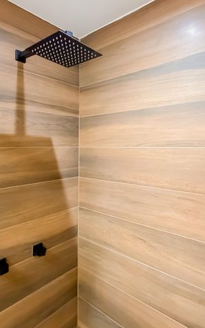 Apartamento à venda com 55m², 2 quartos e 1 vaga Apartamento à venda com 55m², 2 quartos e 1 vagaBanheiro Social