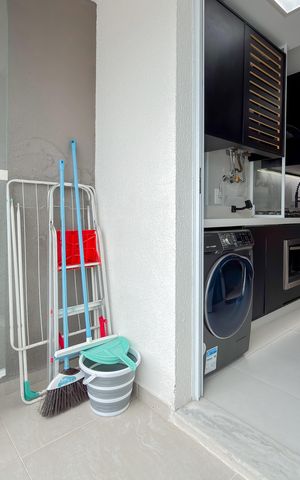 Apartamento à venda com 55m², 2 quartos e 1 vaga Apartamento à venda com 55m², 2 quartos e 1 vagaÁrea de Serviço