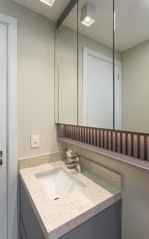 Apartamento à venda com 74m², 2 quartos e 1 vaga Apartamento à venda com 74m², 2 quartos e 1 vagaBanheiro