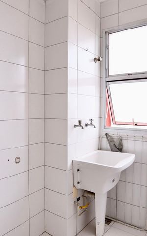 Apartamento à venda com 48m², 2 quartos e 1 vaga Apartamento à venda com 48m², 2 quartos e 1 vagaLavanderia