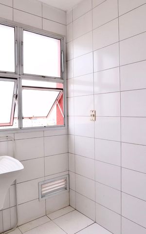 Apartamento à venda com 48m², 2 quartos e 1 vaga Apartamento à venda com 48m², 2 quartos e 1 vagaLavanderia