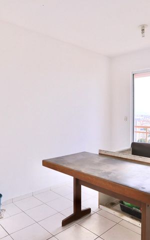 Apartamento à venda com 48m², 2 quartos e 1 vaga Apartamento à venda com 48m², 2 quartos e 1 vagaSala
