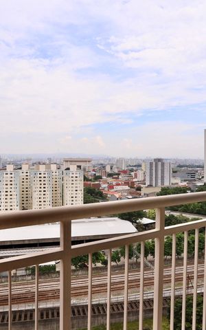 Apartamento à venda com 48m², 2 quartos e 1 vaga Apartamento à venda com 48m², 2 quartos e 1 vagaSacada