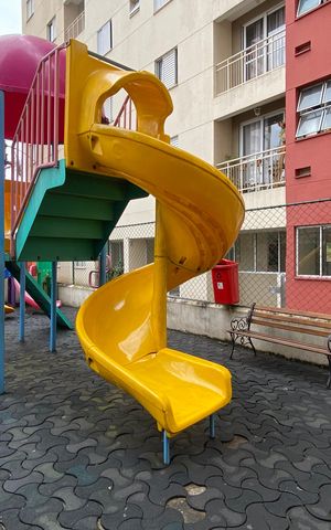 Apartamento à venda com 48m², 2 quartos e 1 vaga Apartamento à venda com 48m², 2 quartos e 1 vagaPlayground