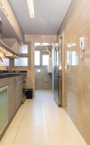 Apartamento à venda com 182m², 2 quartos e 2 vagas Apartamento à venda com 182m², 2 quartos e 2 vagasCozinha