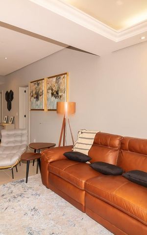 Apartamento à venda com 182m², 2 quartos e 2 vagas Apartamento à venda com 182m², 2 quartos e 2 vagasSala