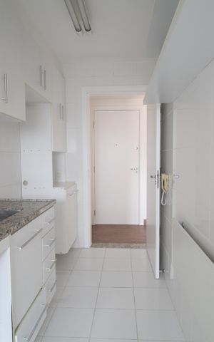 Apartamento para alugar com 79m², 2 quartos e 2 vagasCozinha - Armários