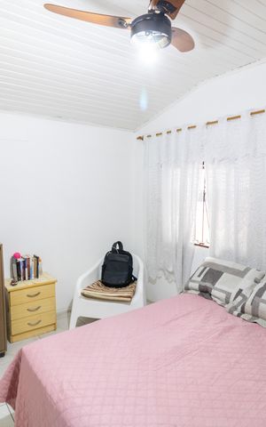 Casa à venda com 150m², 2 quartos e 3 vagas Casa à venda com 150m², 2 quartos e 3 vagasQuarto 1