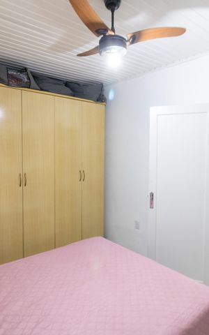 Casa à venda com 150m², 2 quartos e 3 vagas Casa à venda com 150m², 2 quartos e 3 vagasQuarto 1