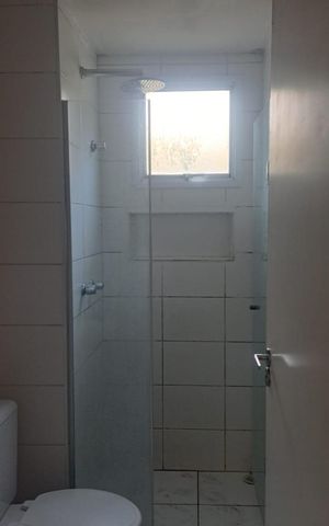 Apartamento à venda com 45m², 2 quartos e 1 vaga Apartamento à venda com 45m², 2 quartos e 1 vagaBanheiro