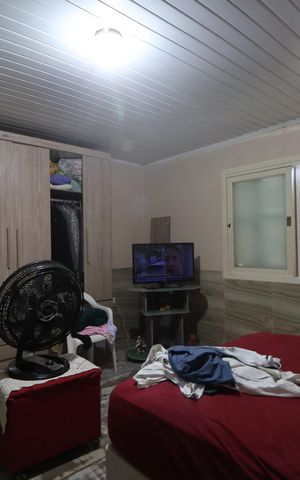Casa à venda com 484m², 5 quartos e 3 vagasQuarto/casa 1