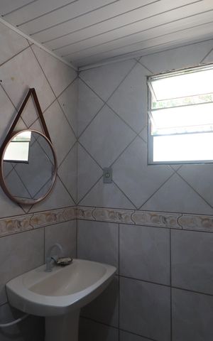 Casa à venda com 484m², 5 quartos e 3 vagasBanheiro/casa 1