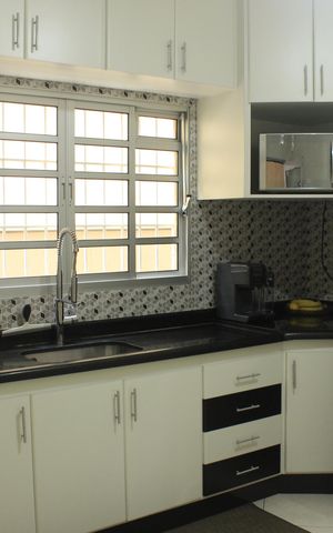 Casa à venda com 280m², 3 quartos e 3 vagasCozinha 