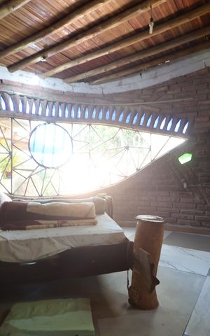 Casa à venda com 175m², 2 quartos e 3 vagasSuíte