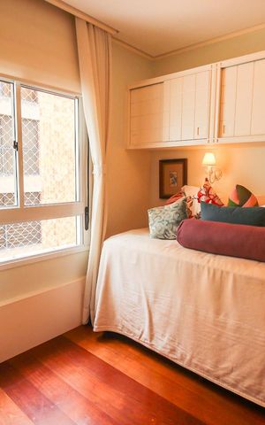 Apartamento à venda com 129m², 3 quartos e 3 vagasSuíte 1