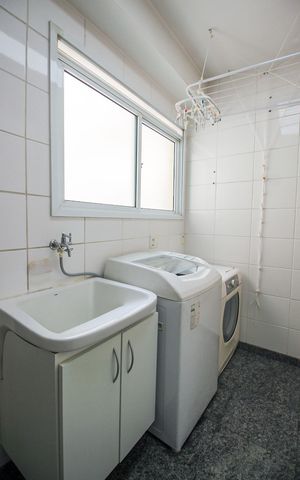 Apartamento à venda com 129m², 3 quartos e 3 vagasÁrea de Serviço