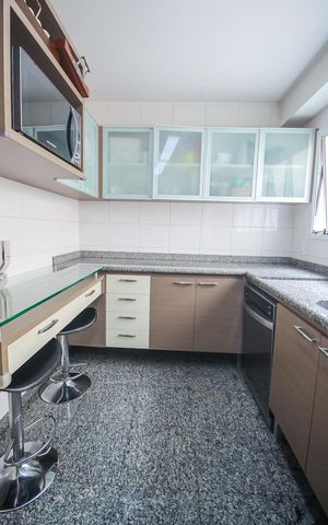 Apartamento à venda com 129m², 3 quartos e 3 vagasCozinha
