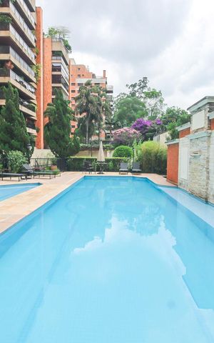 Apartamento à venda com 129m², 3 quartos e 3 vagasÁrea comum - Piscina