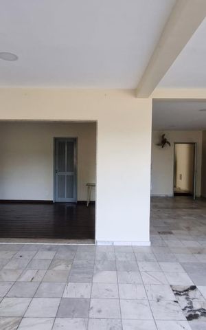 Apartamento à venda com 129m², 3 quartos e 2 vagas Apartamento à venda com 129m², 3 quartos e 2 vagasÁrea Comum