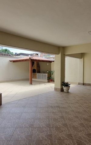 Apartamento à venda com 129m², 3 quartos e 2 vagas Apartamento à venda com 129m², 3 quartos e 2 vagasÁrea Comum