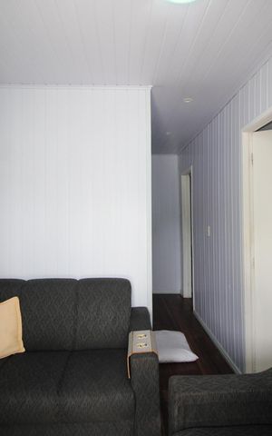 Casa à venda com 156m², 5 quartos e 4 vagasSala