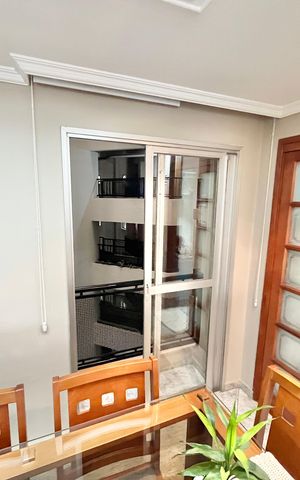 Apartamento à venda com 64m², 2 quartos e 1 vaga Apartamento à venda com 64m², 2 quartos e 1 vagaVaranda da Sala