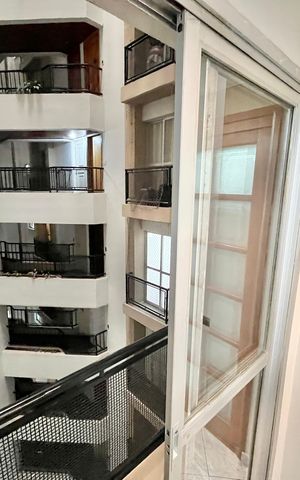 Apartamento à venda com 64m², 2 quartos e 1 vaga Apartamento à venda com 64m², 2 quartos e 1 vagaVaranda da Sala