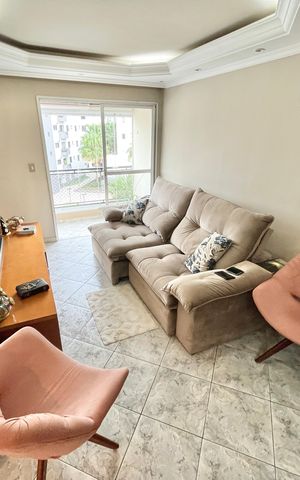 Apartamento à venda com 64m², 2 quartos e 1 vaga Apartamento à venda com 64m², 2 quartos e 1 vagaSala